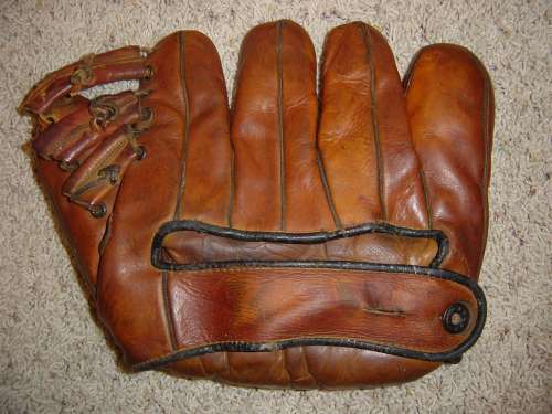 Joe DiMaggio OK Back
